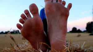 Amateur Girls Feet From Poland – H!GH HEELS & SWEATY FEET 720p