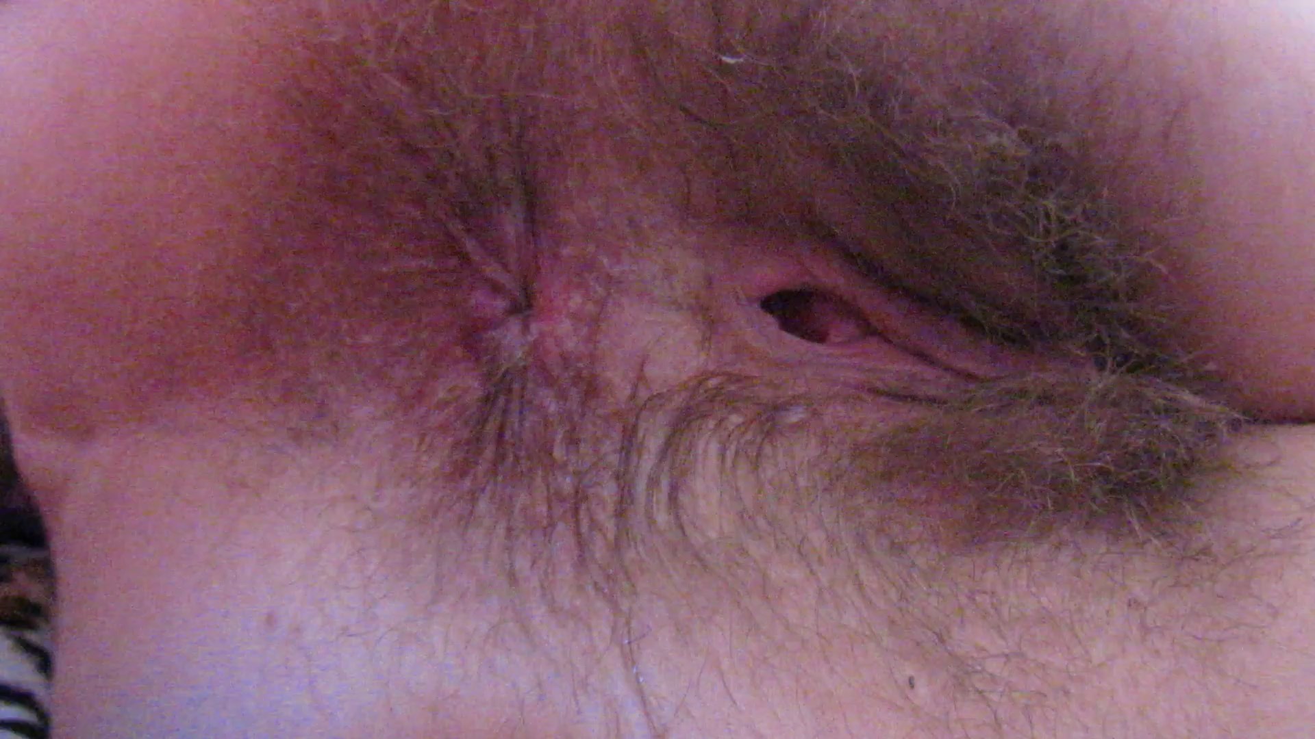 cuteblonde666 - Winking my wet hairy asshole in closeup 1080p