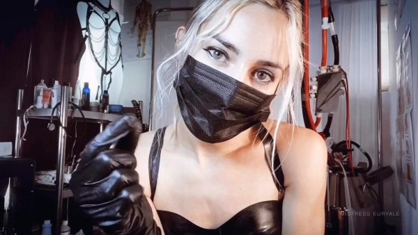 Mistress Euryale – French – Black Latex Glove Fetish JOI