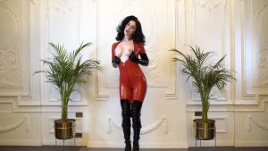Miss Ellie Mouse – Stroking My Ass in a Red Latex Catsuit