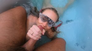Scarlet Chase aka SecretCrush – POV Underwater Blowjob Facial