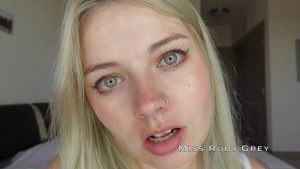 Miss Ruby Grey – Stroke Stare Sink