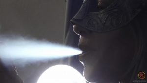 SmokingMania – Capri 120 Menthol Closeup