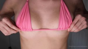 Kdubsss – Pink Close Up Bikinis