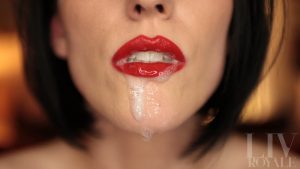 Liv Royale – Red Lipstick Spit Play
