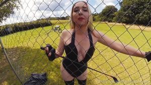 The English Mansion – Mistress Sidonia – Captured and Caged POV