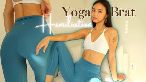 Cyberbully Gigi – Yoga Brat Humiliation