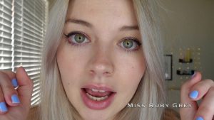 Miss Ruby Grey – Eyegasm