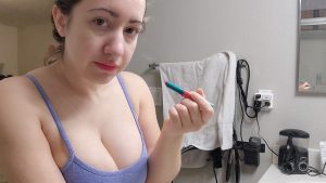 Lalunalewd – Dad Left So Make Mom Cum
